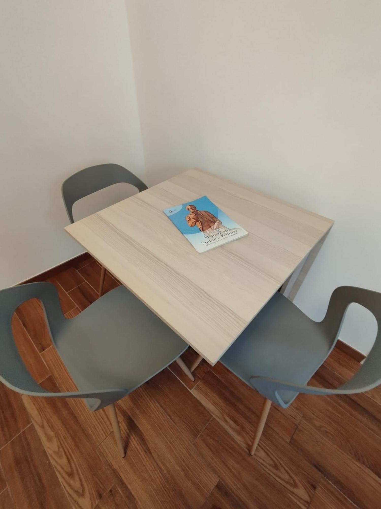 Appartement Ravanas 33 *